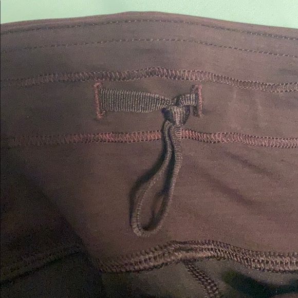 LULULEMON Leggings - Picture 3 of 4